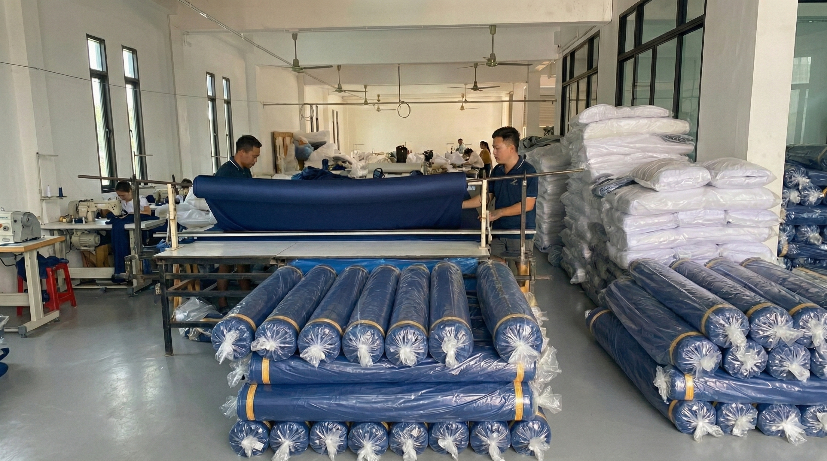 Cutting Table - โต๊ะตัดผ้า